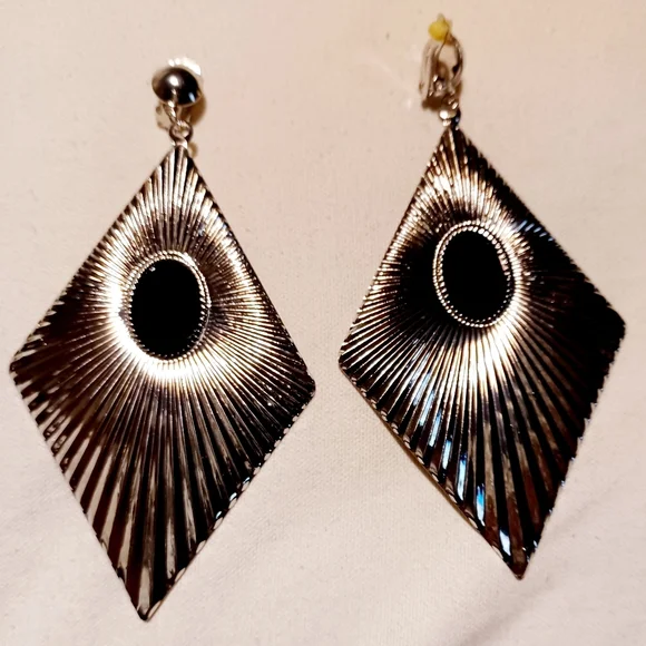 Extra Large silver metal clip on earrings - Picture 1 of 3